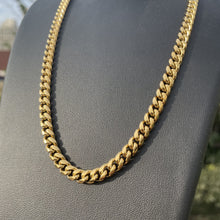 Load image into Gallery viewer, 8mm Classic Miami Cuban Chain In Yellow Gold